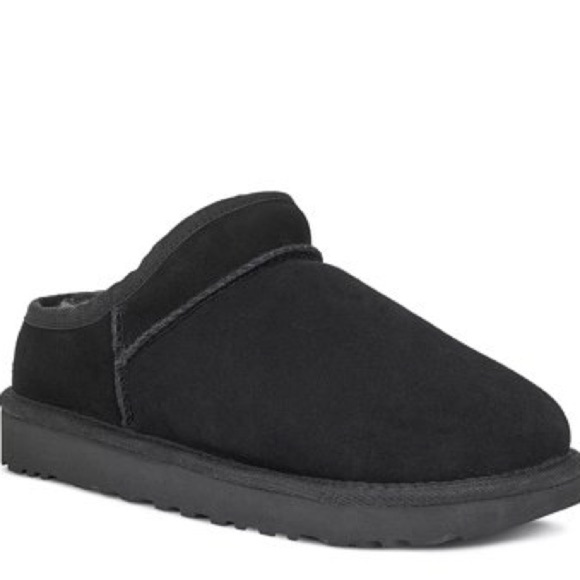 UGG Womens Slip On Clogs Size 8 Black Shearling Lined Mules Pre Loved Cozy - Picture 1 of 5